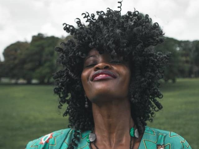 black woman with naturally curly hair